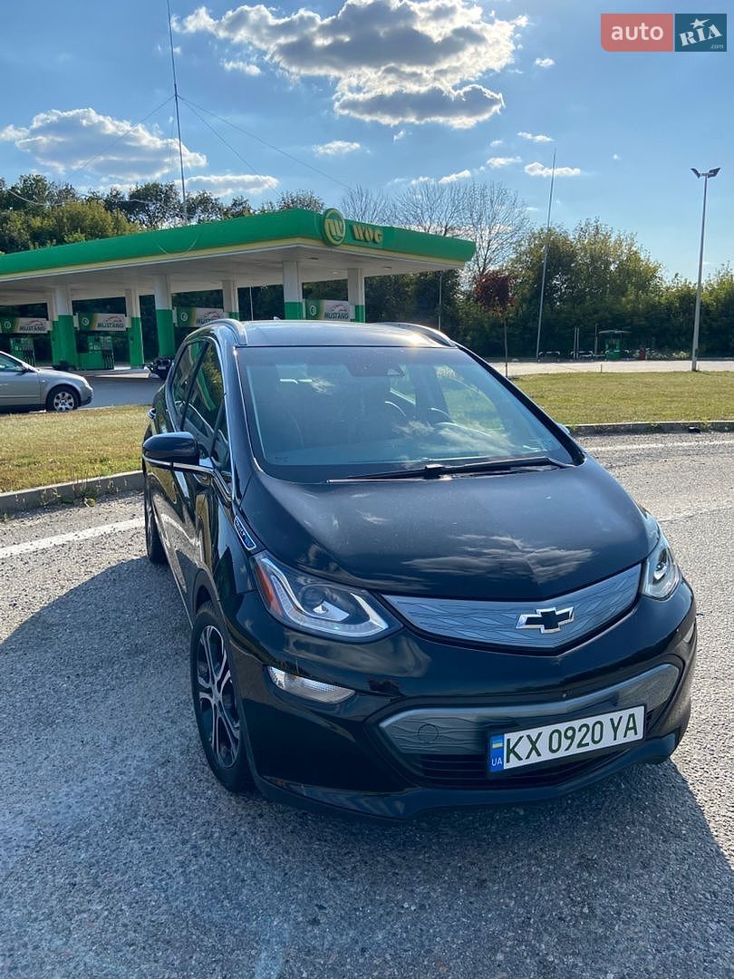 Chevrolet Bolt EV 2018 VIN 1G1FX6S05J4111698 фото оголошення 28 з 37