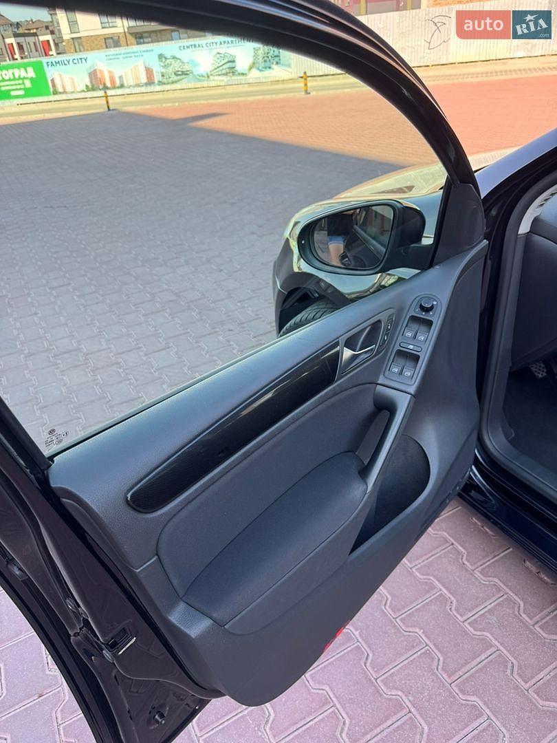 Volkswagen Golf 2009 VIN WVWZZZ1KZAP043230 фото оголошення 25 з 30