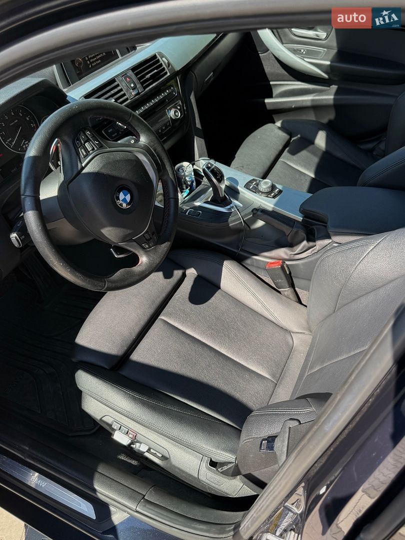 BMW 3 Series 2016 VIN WBA8E3G5XGNU03808 фото оголошення 9 з 12