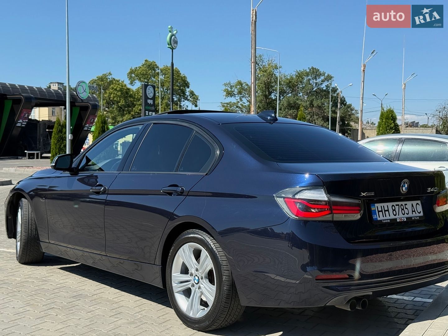 BMW 3 Series 2016 VIN WBA8E3G5XGNU03808 фото оголошення 5 з 12