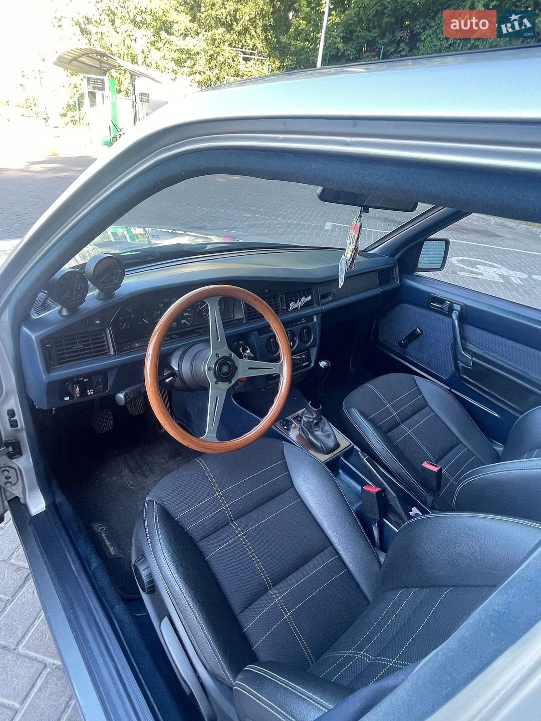 Mercedes-Benz 190 1988 VIN WDB2011261F567917 фото оголошення 7 з 17