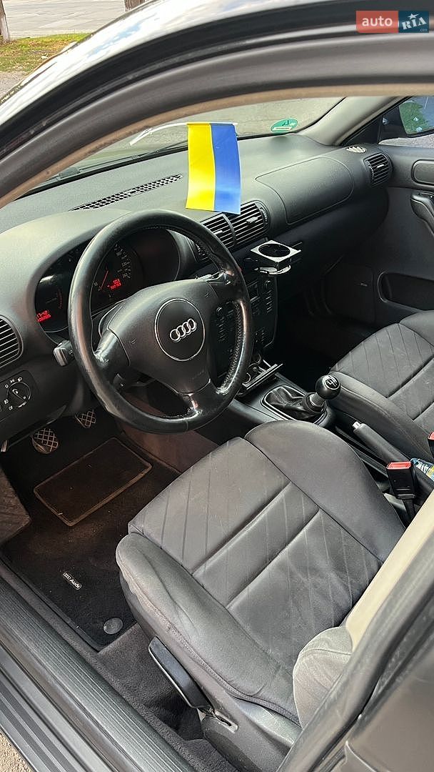 Audi A3 2000 VIN WAUZZZ8LZ1A023427 фото оголошення 8 з 11