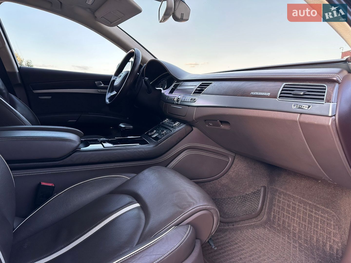Audi A8 2013 VIN WAUZZZ4H8DN036901 фото оголошення 19 з 34