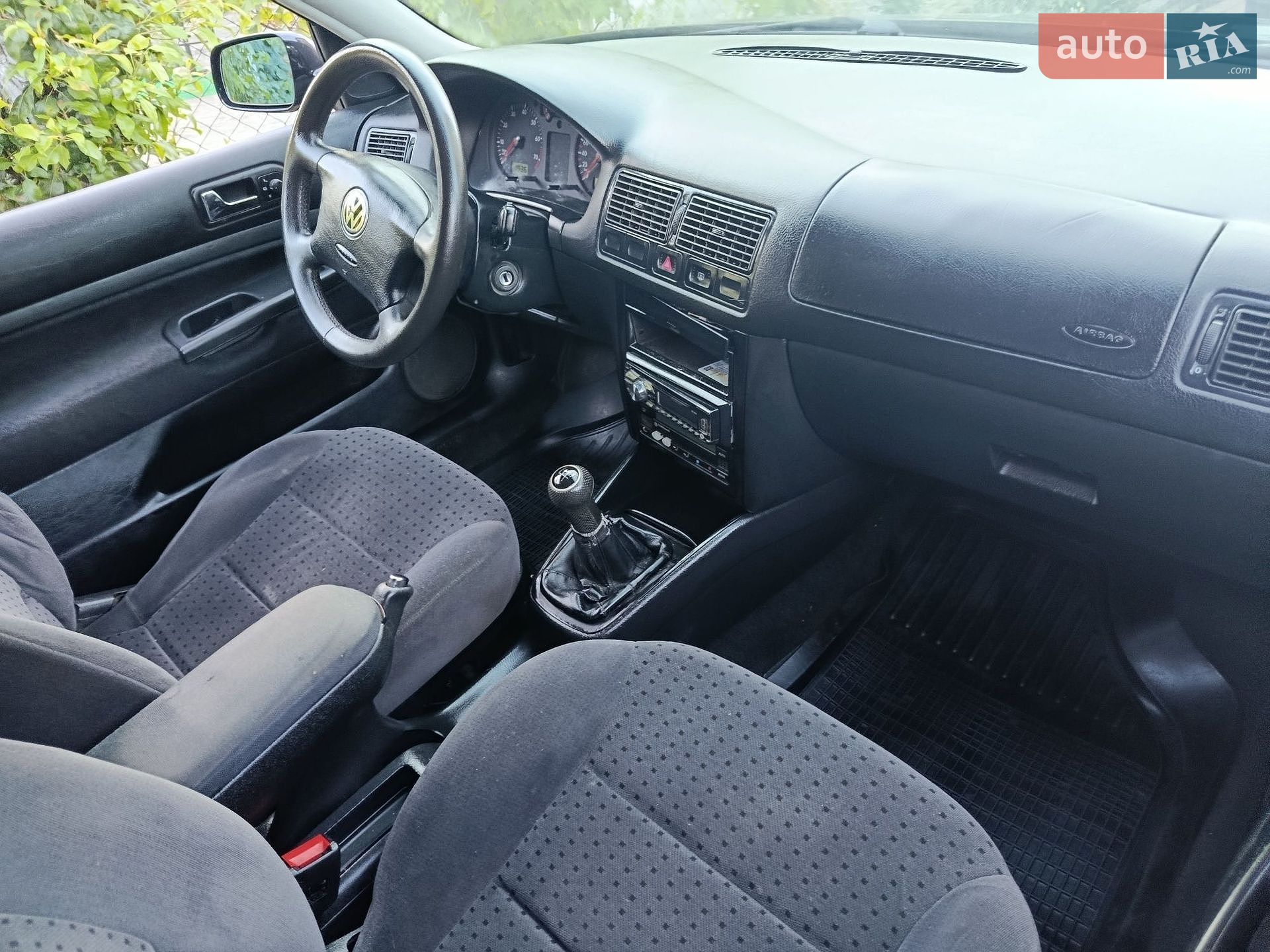 Volkswagen Golf 1998 VIN WVWZZZ1JZXB083256 фото оголошення 5 з 16