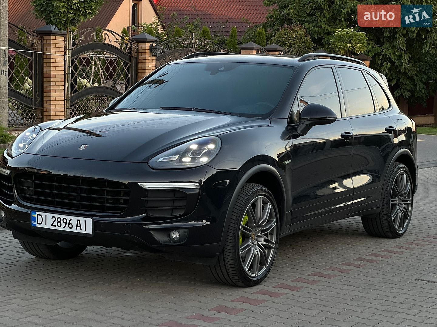 Porsche Cayenne 2015 VIN WP1AE2A23FLA53573 фото оголошення 10 з 91