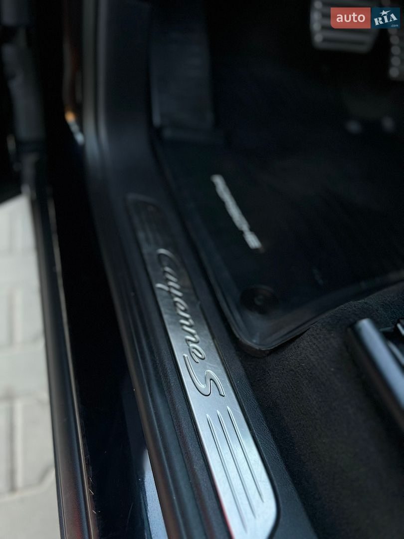 Porsche Cayenne 2015 VIN WP1AE2A23FLA53573 фото оголошення 24 з 91