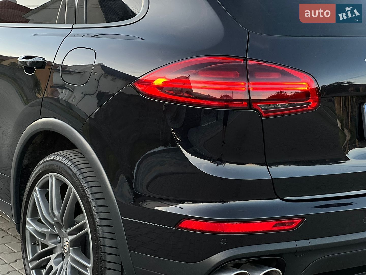 Porsche Cayenne 2015 VIN WP1AE2A23FLA53573 фото оголошення 39 з 91