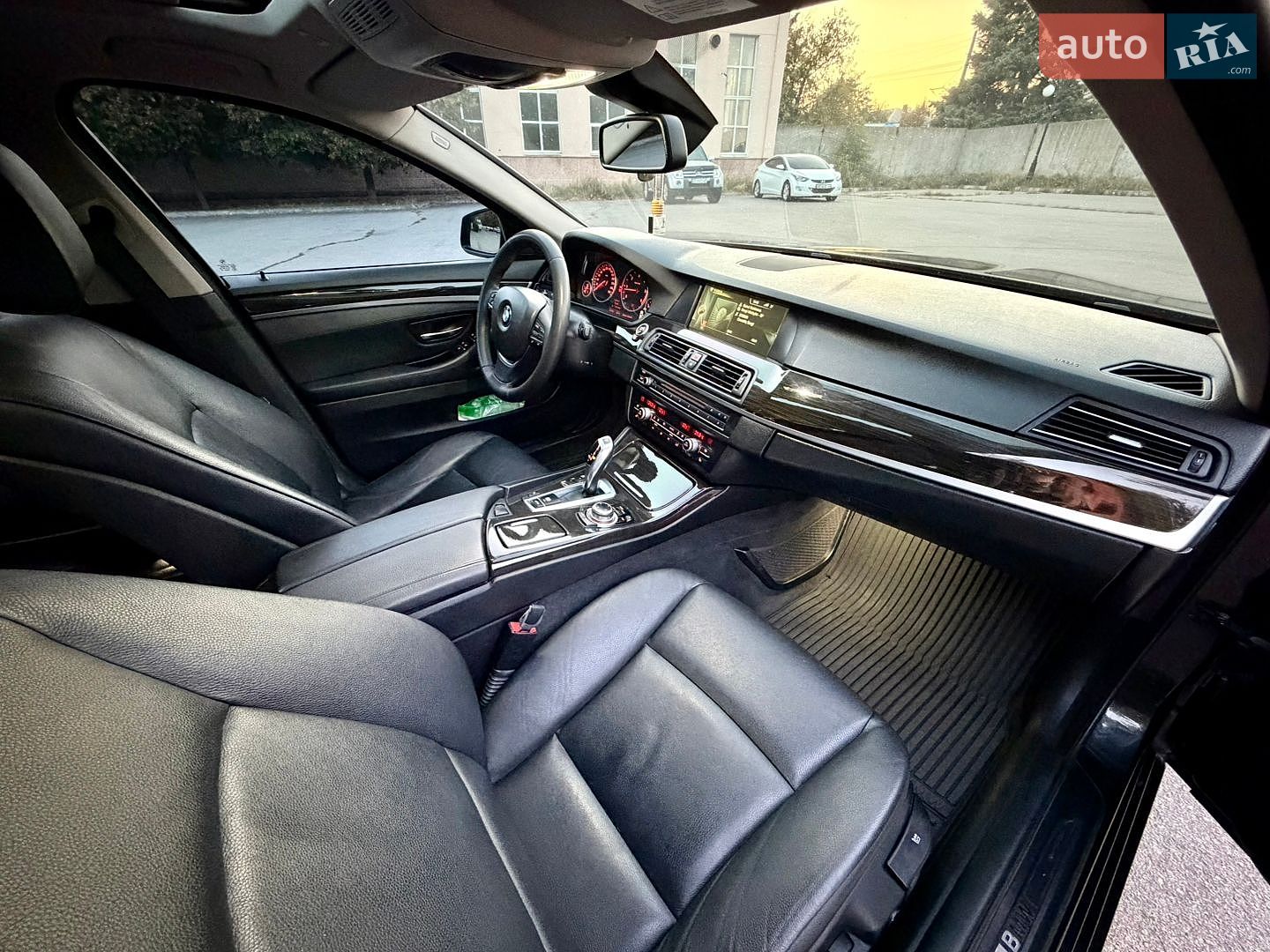 BMW 5 Series 2013 VIN WBAFW11020D264517 фото оголошення 17 з 22