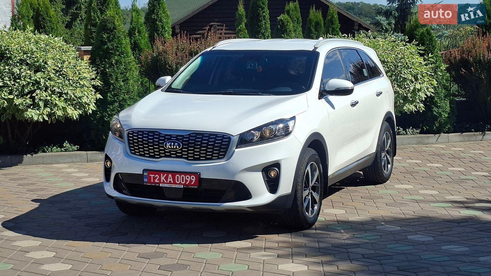 Kia Sorento 2018 VIN KNAPG81BDKA533419 фото оголошення 6 з 118
