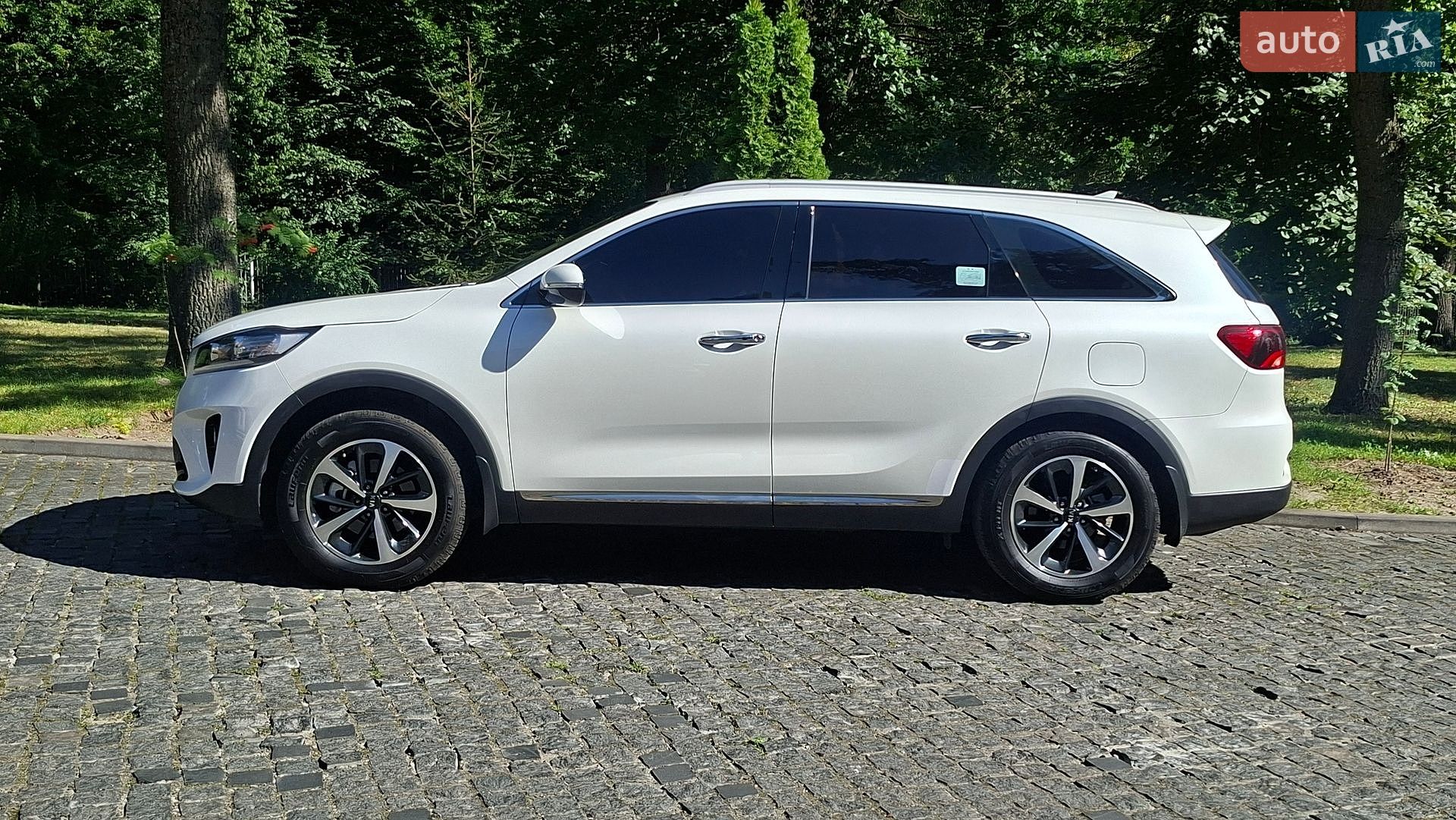 Kia Sorento 2018 VIN KNAPG81BDKA533419 фото оголошення 7 з 118