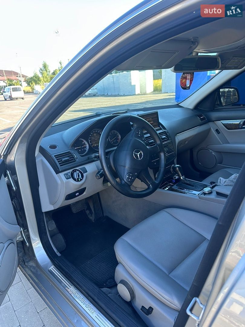 Mercedes-Benz C-Class 2008 VIN WDD2040461A076319 фото оголошення 9 з 9