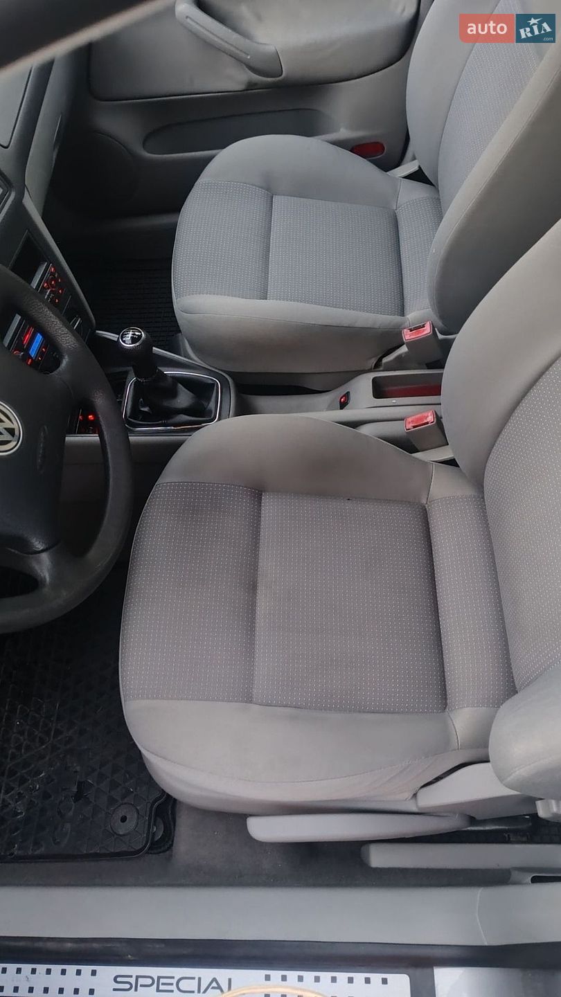 Volkswagen Golf 2002 VIN WVWZZZ1JZ2W624877 фото оголошення 5 з 12