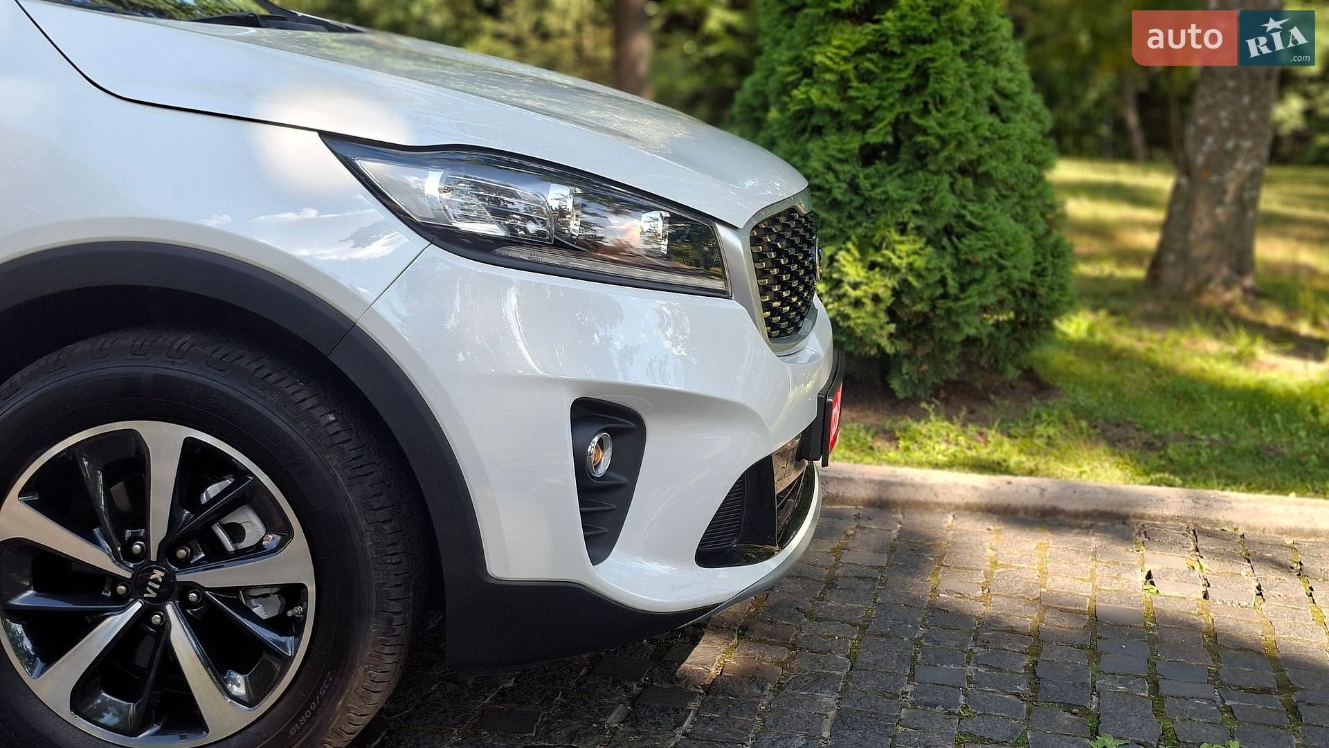 Kia Sorento 2018 VIN KNAPG81BDKA533419 фото оголошення 28 з 118