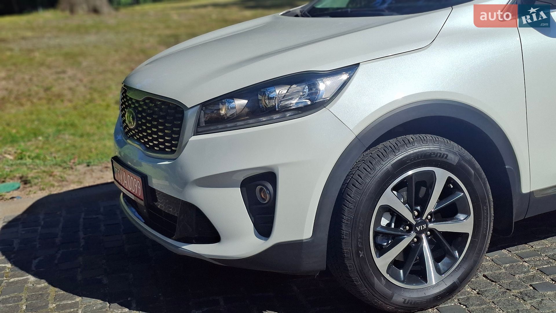 Kia Sorento 2018 VIN KNAPG81BDKA533419 фото оголошення 30 з 118