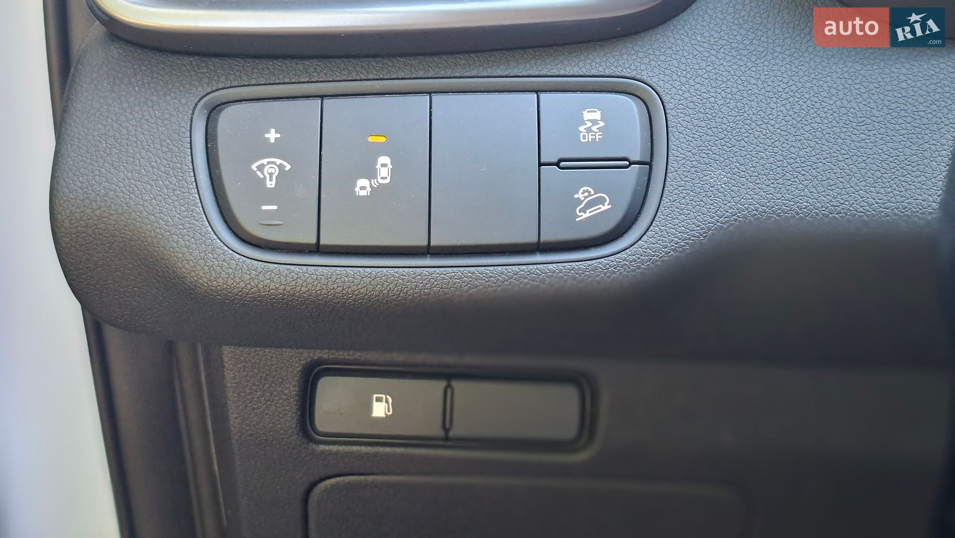 Kia Sorento 2018 VIN KNAPG81BDKA533419 фото оголошення 47 з 118