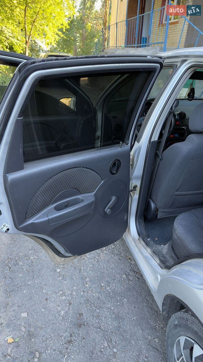 Chevrolet Aveo 2005 VIN Y6DSF48YE6B509925 фото оголошення 12 з 14