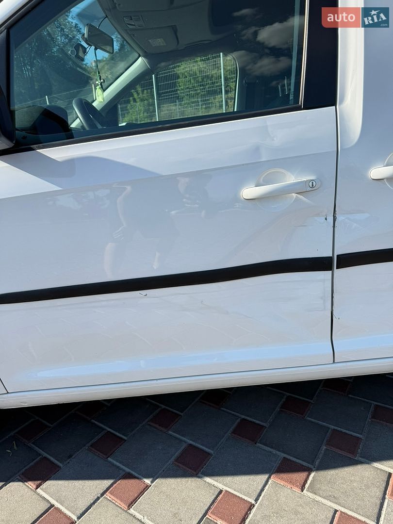 Volkswagen Caddy 2016 VIN WV2ZZZ2KZGX141866 фото оголошення 8 з 25