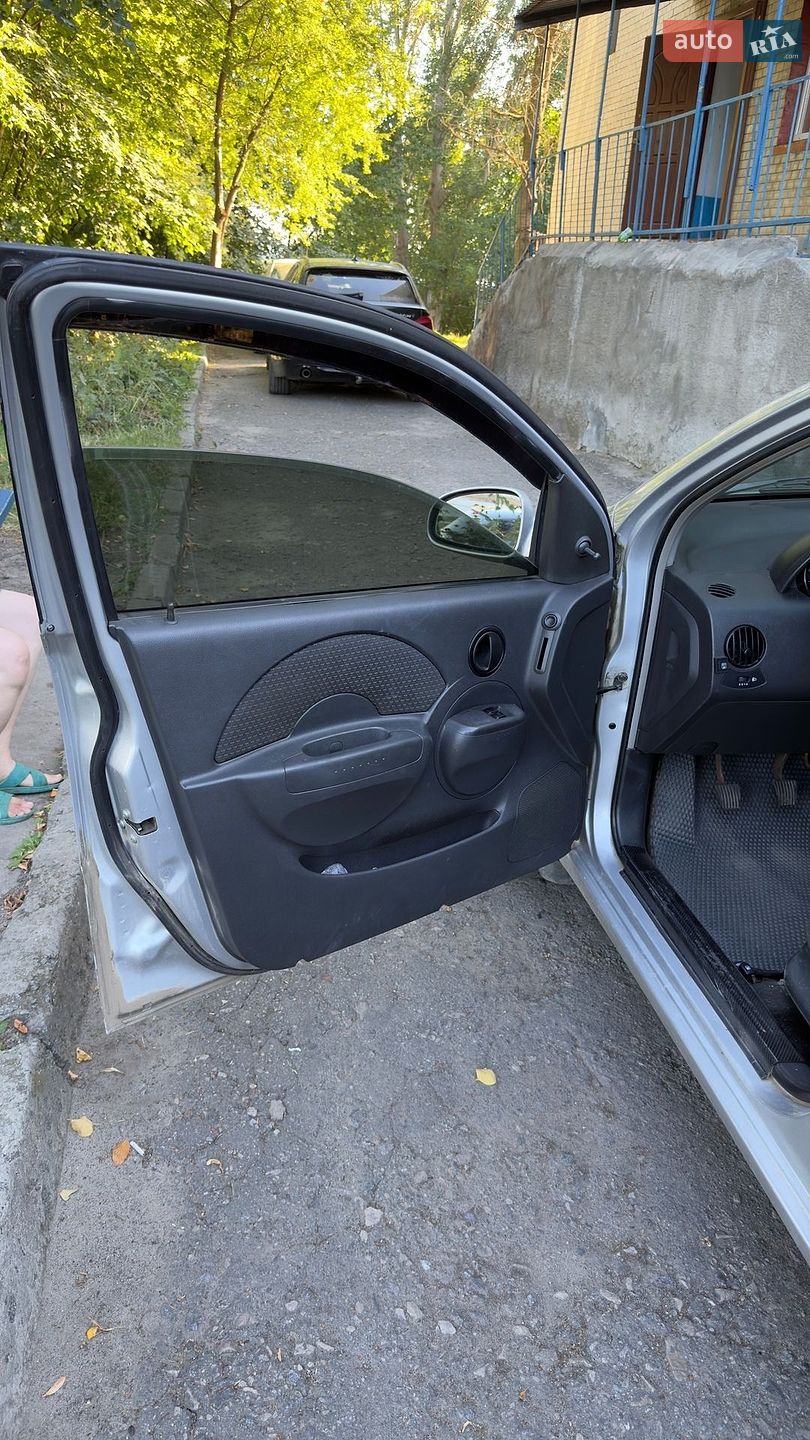 Chevrolet Aveo 2005 VIN Y6DSF48YE6B509925 фото оголошення 13 з 14