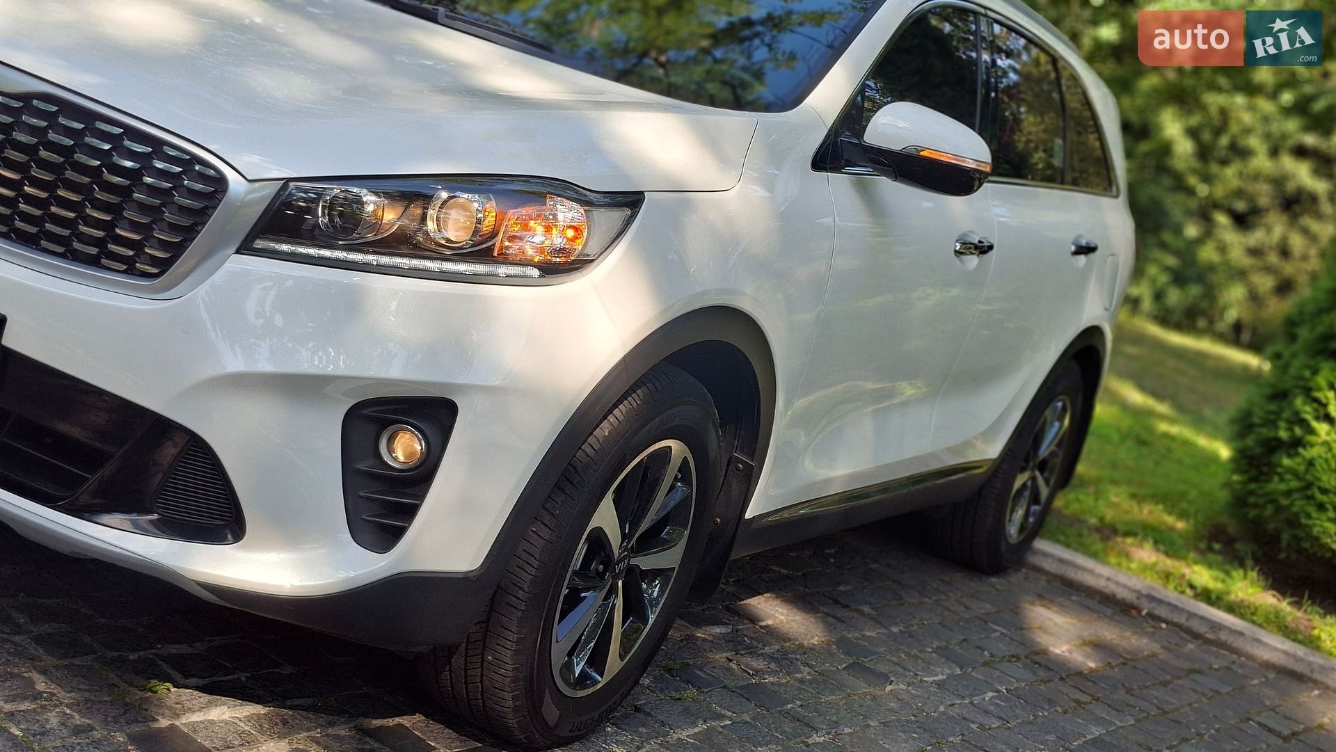 Kia Sorento 2018 VIN KNAPG81BDKA533419 фото оголошення 22 з 118