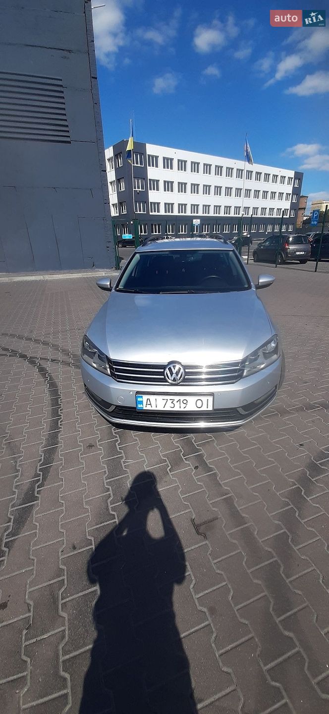 Volkswagen Passat 2011 VIN WVWZZZ3CZBE395338 фото оголошення 2 з 19
