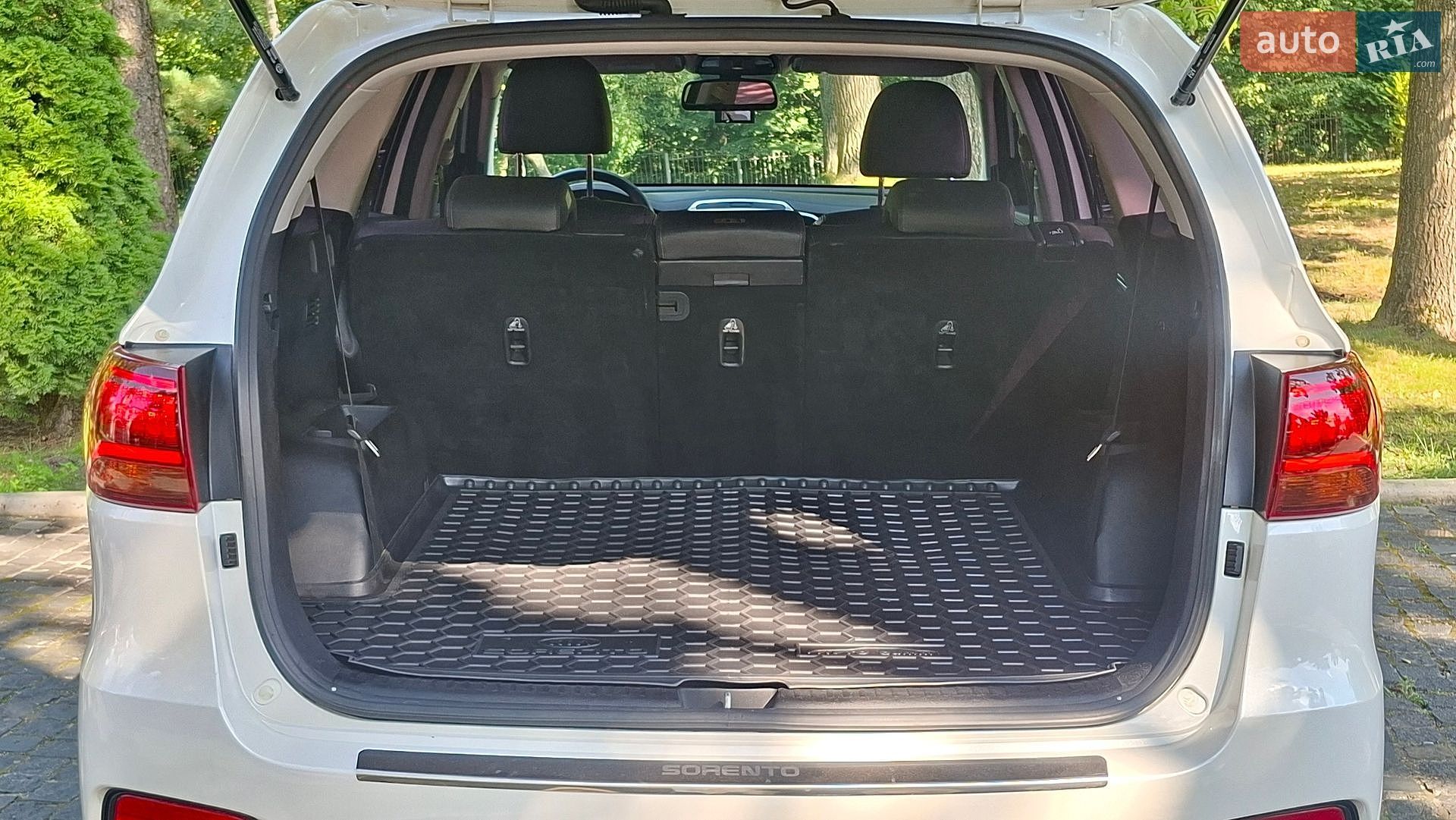 Kia Sorento 2018 VIN KNAPG81BDKA533419 фото оголошення 78 з 118
