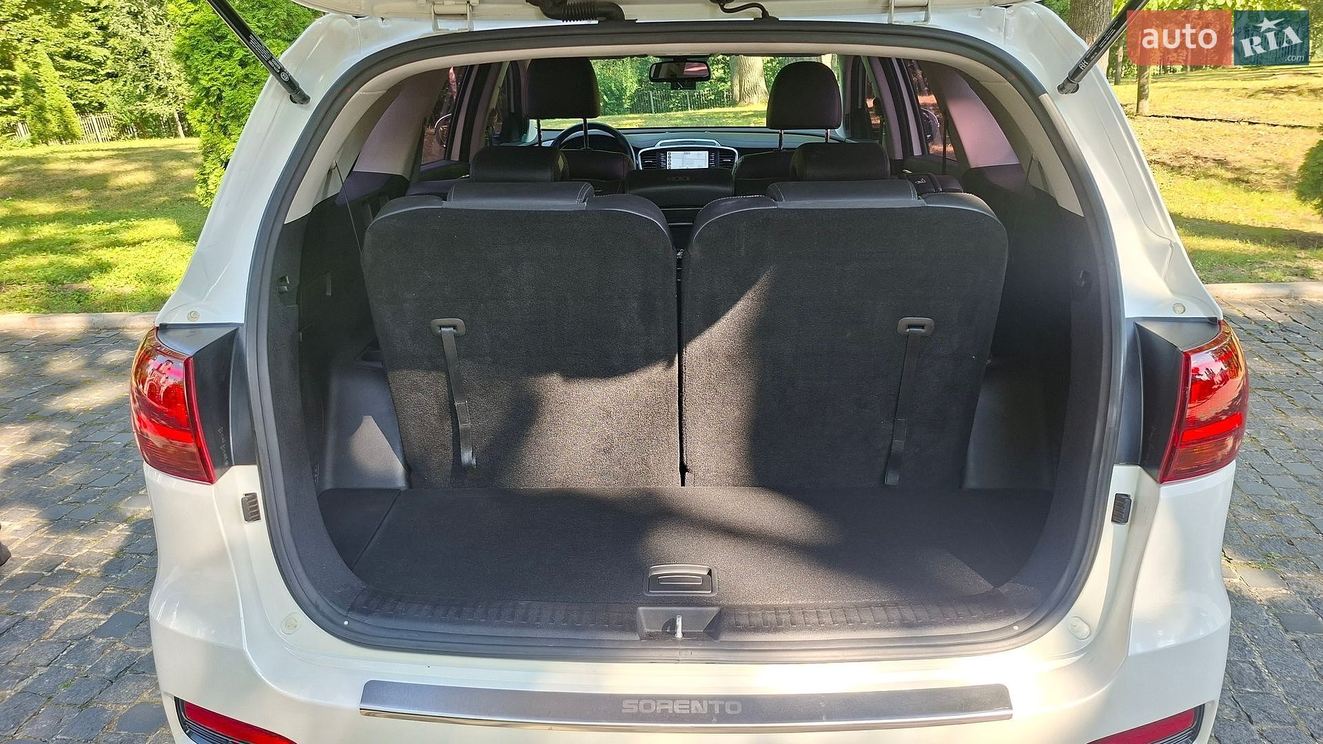 Kia Sorento 2018 VIN KNAPG81BDKA533419 фото оголошення 81 з 118
