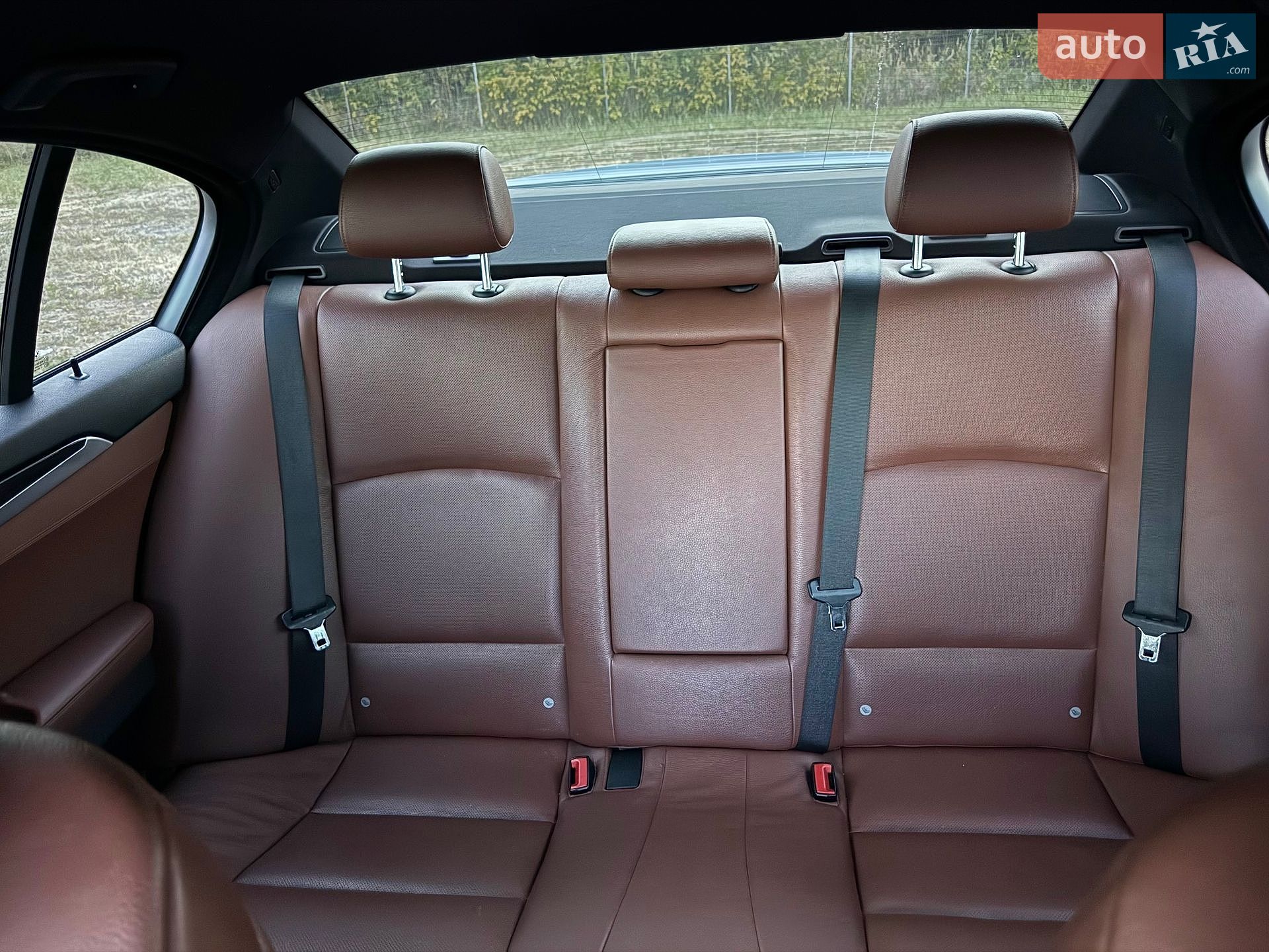 BMW 5 Series 2011 VIN WBAFU710X0C693659 фото оголошення 15 з 17