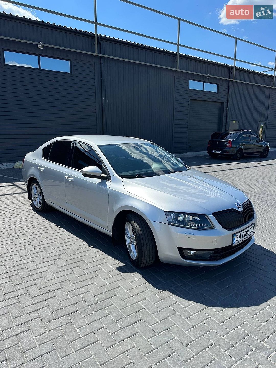 Skoda Octavia 2014 VIN TMBAJ4NE8EB008162 фото оголошення 3 з 30