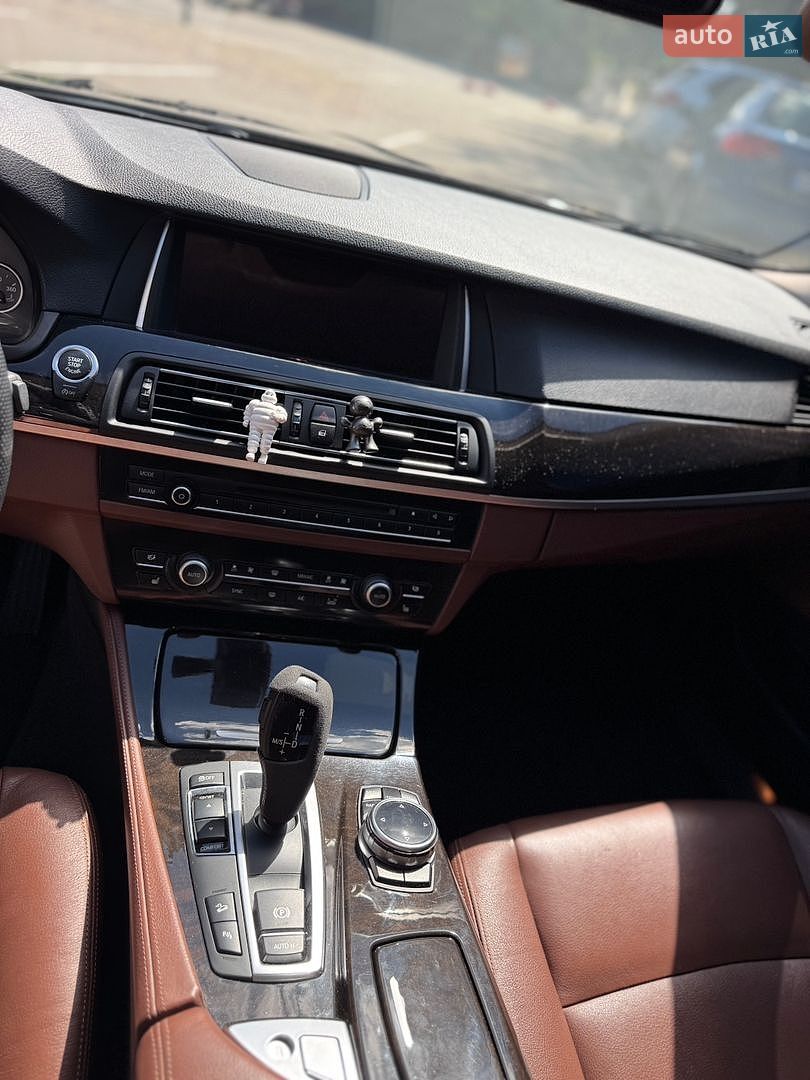 BMW 5 Series 2014 VIN WBA5B3C5XED292570 фото оголошення 19 з 37