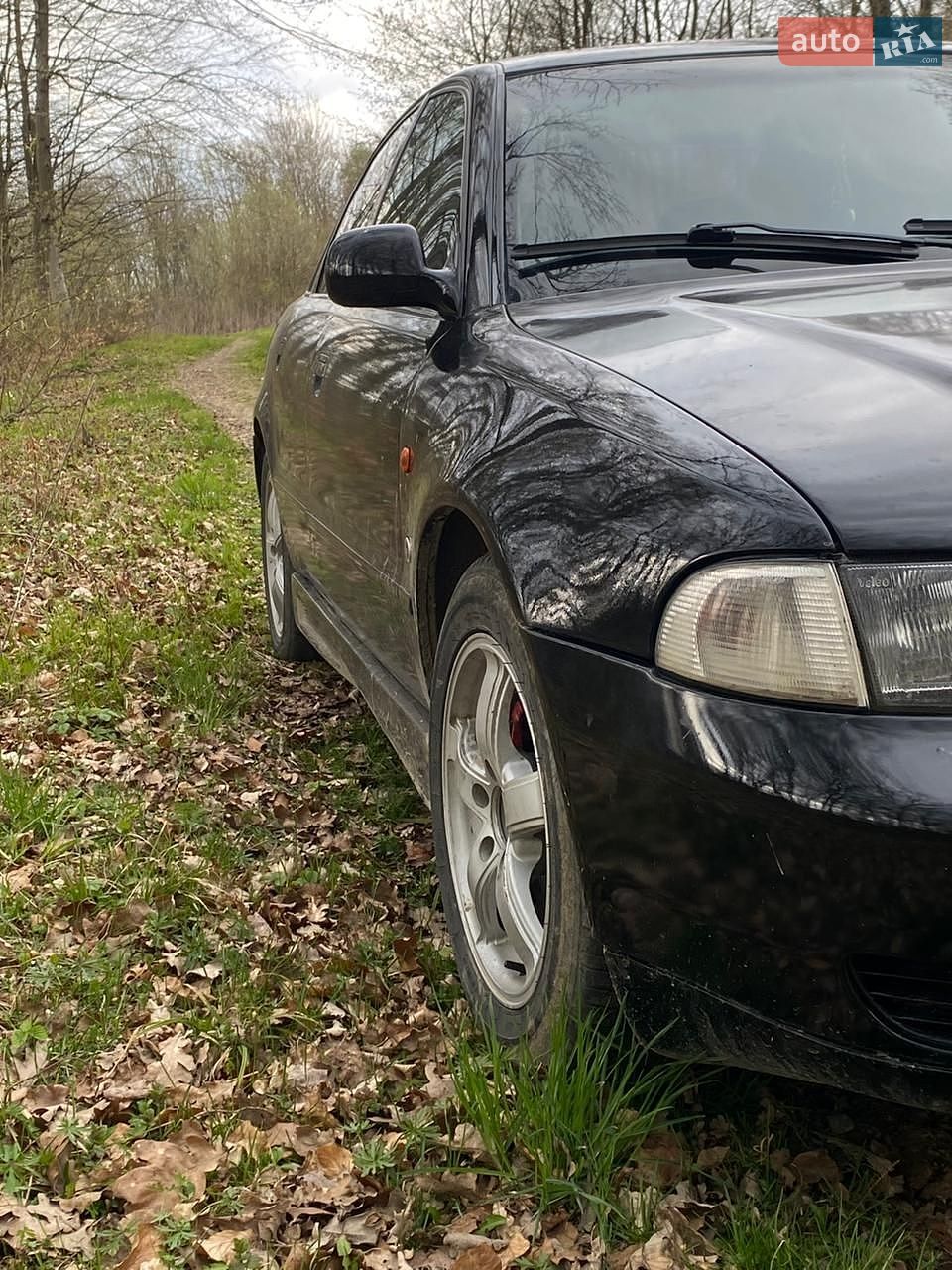 Audi A4 1996 VIN WAUZZZ8DZTA102829 фото оголошення 3 з 18