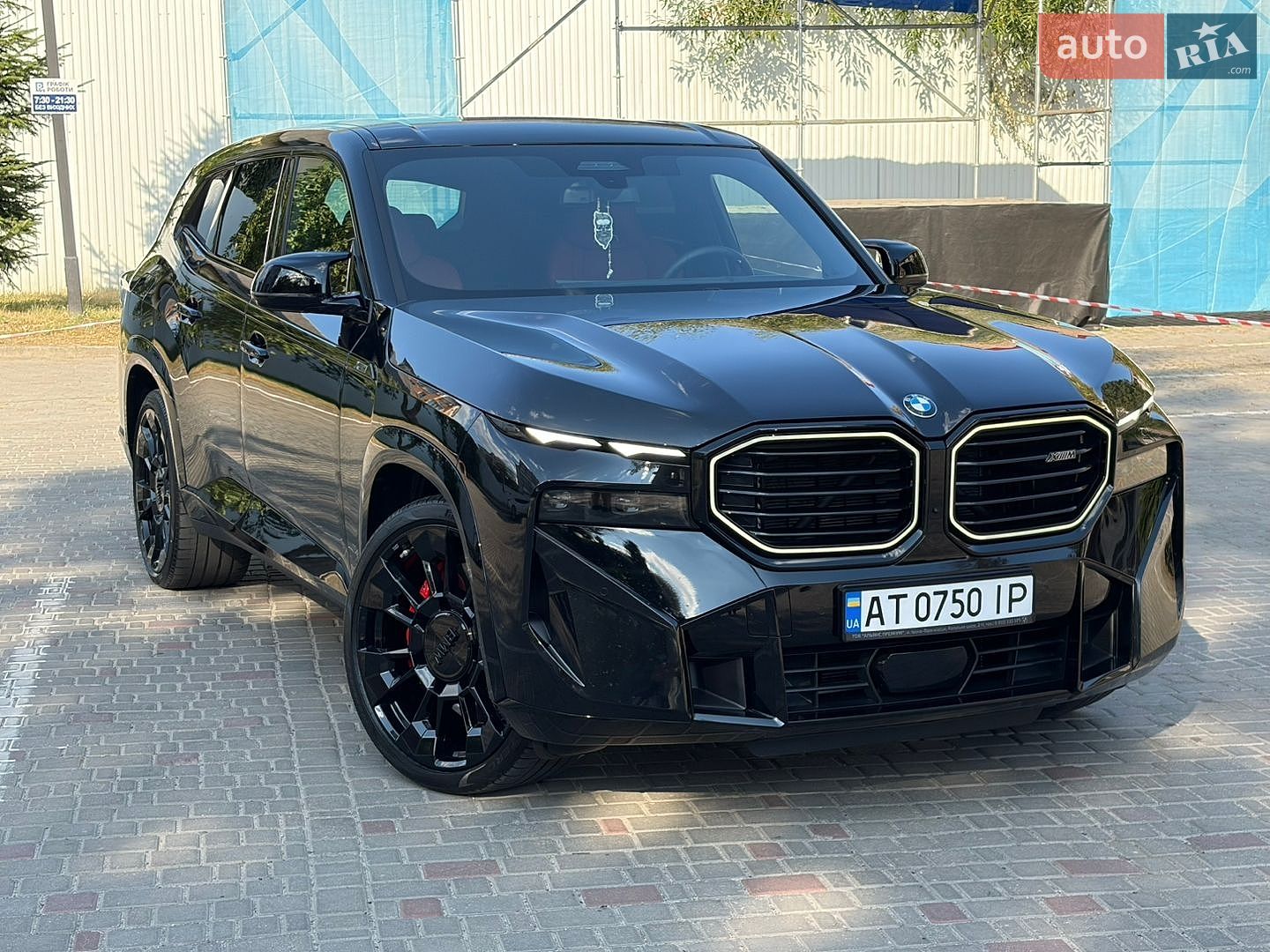 BMW XM 2025 VIN WBS11CS0609081655 фото оголошення 2 з 34