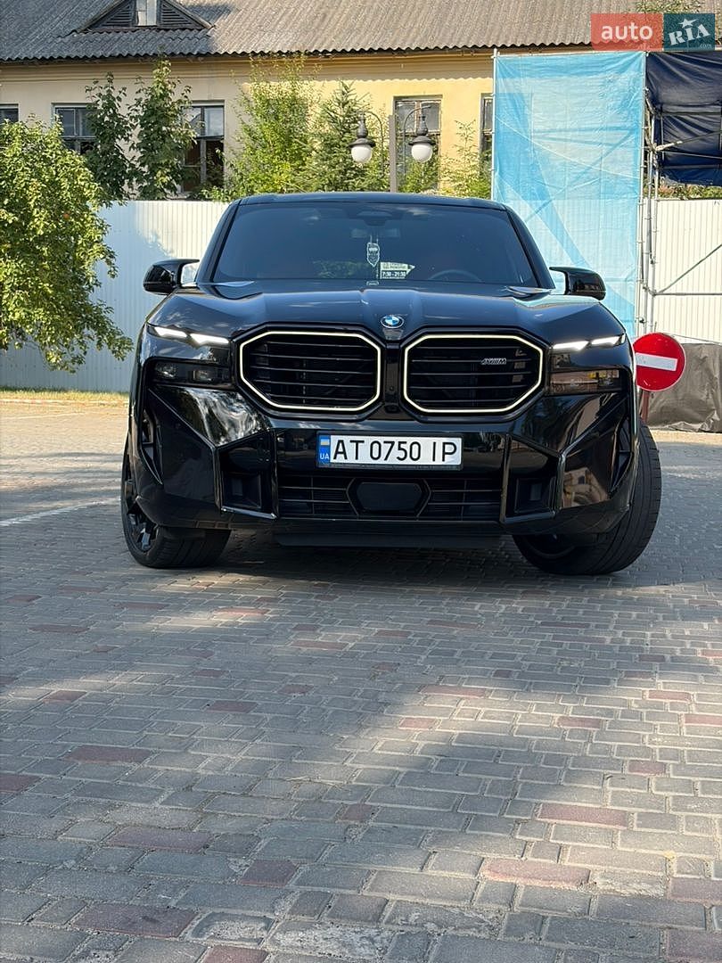 BMW XM 2025 VIN WBS11CS0609081655 фото оголошення 3 з 34