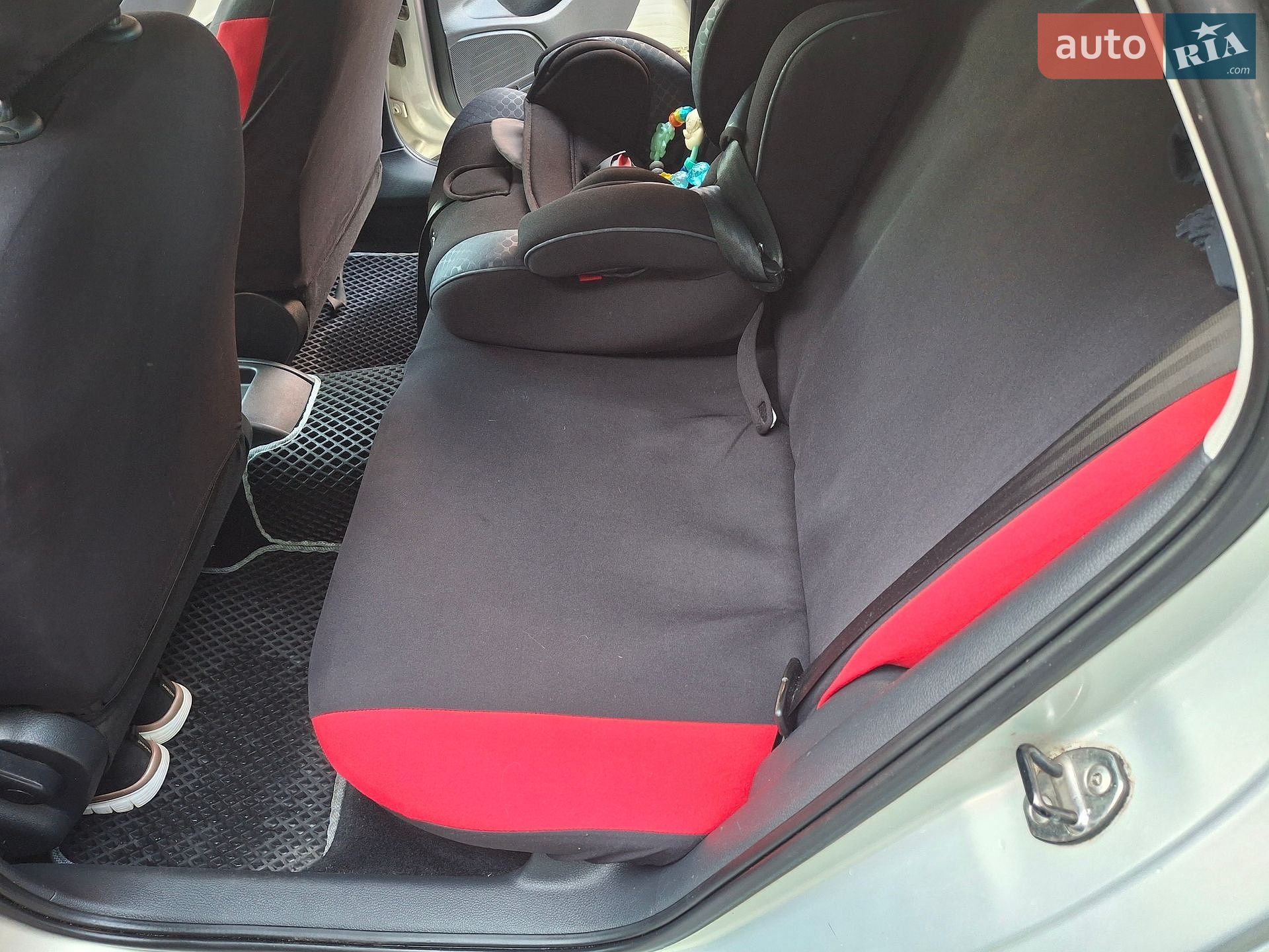 Volkswagen Polo 2012 VIN XW8ZZZ61ZCG053305 фото оголошення 20 з 25