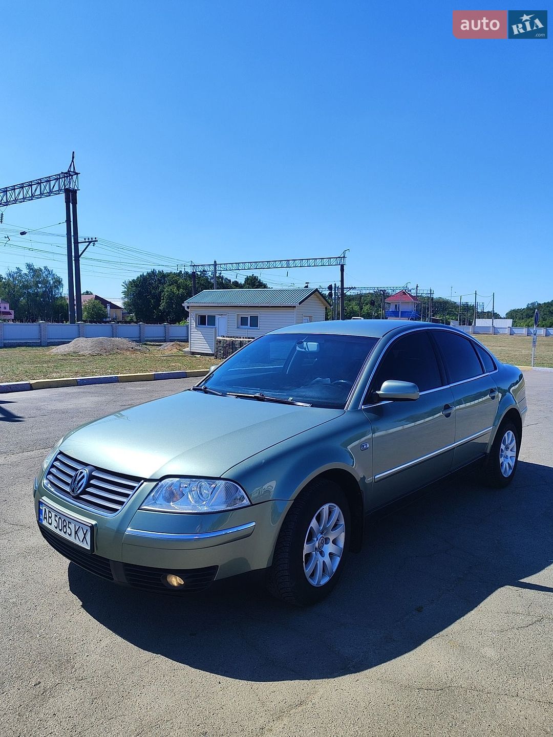 Volkswagen Passat 2003 VIN WVWZZZ3BZ3P358401 фото оголошення 4 з 34