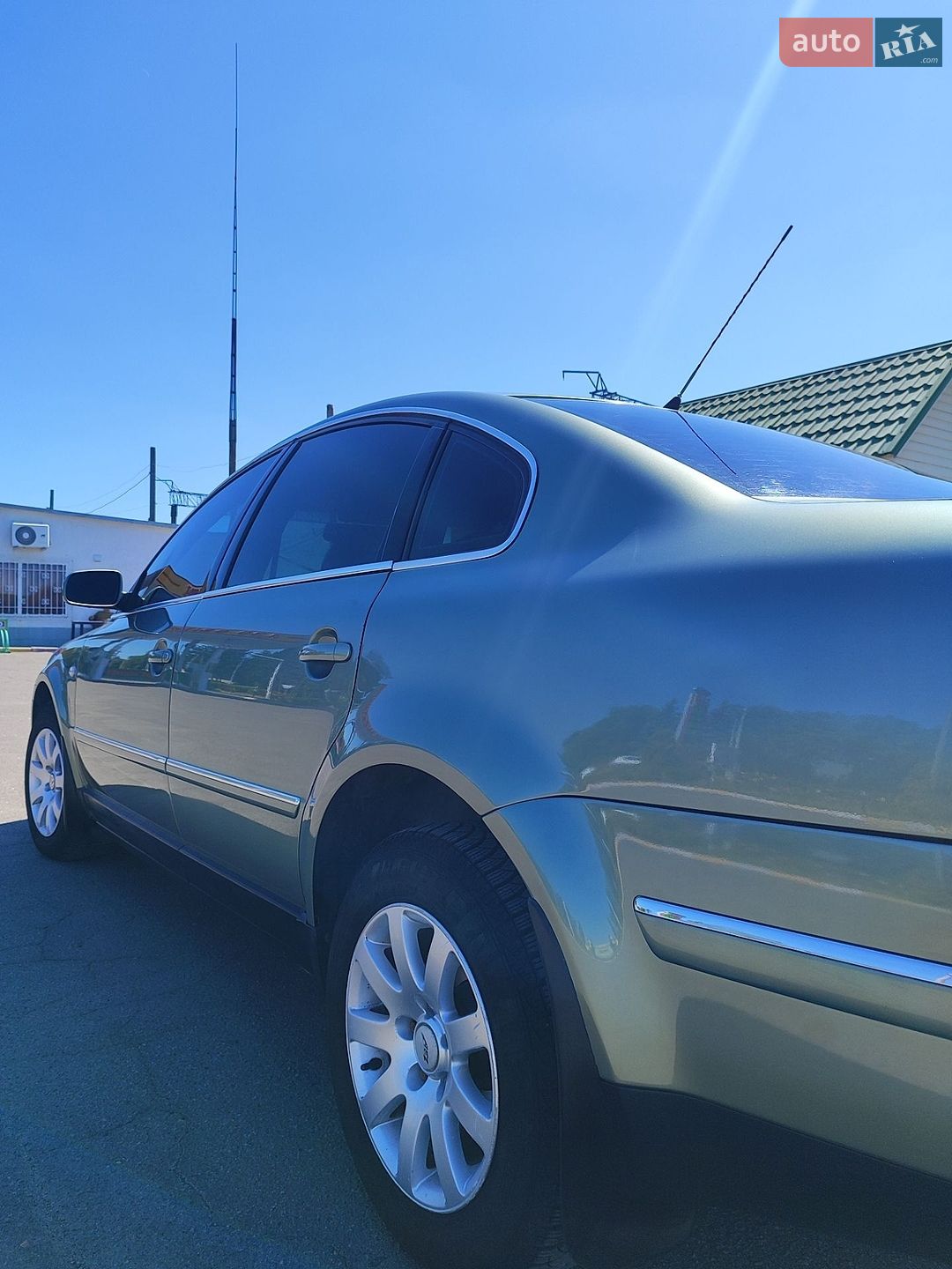 Volkswagen Passat 2003 VIN WVWZZZ3BZ3P358401 фото оголошення 5 з 34