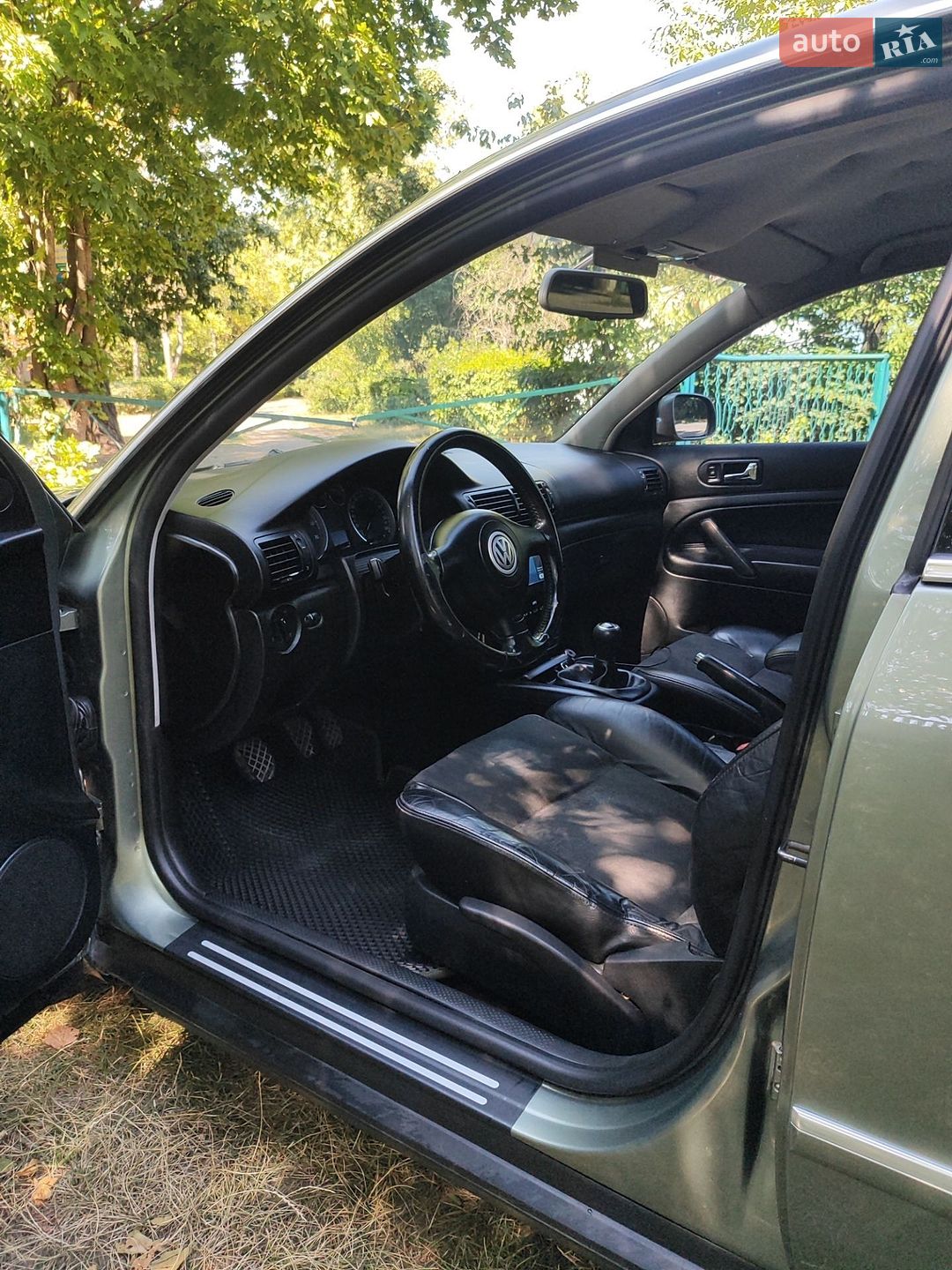Volkswagen Passat 2003 VIN WVWZZZ3BZ3P358401 фото оголошення 17 з 34