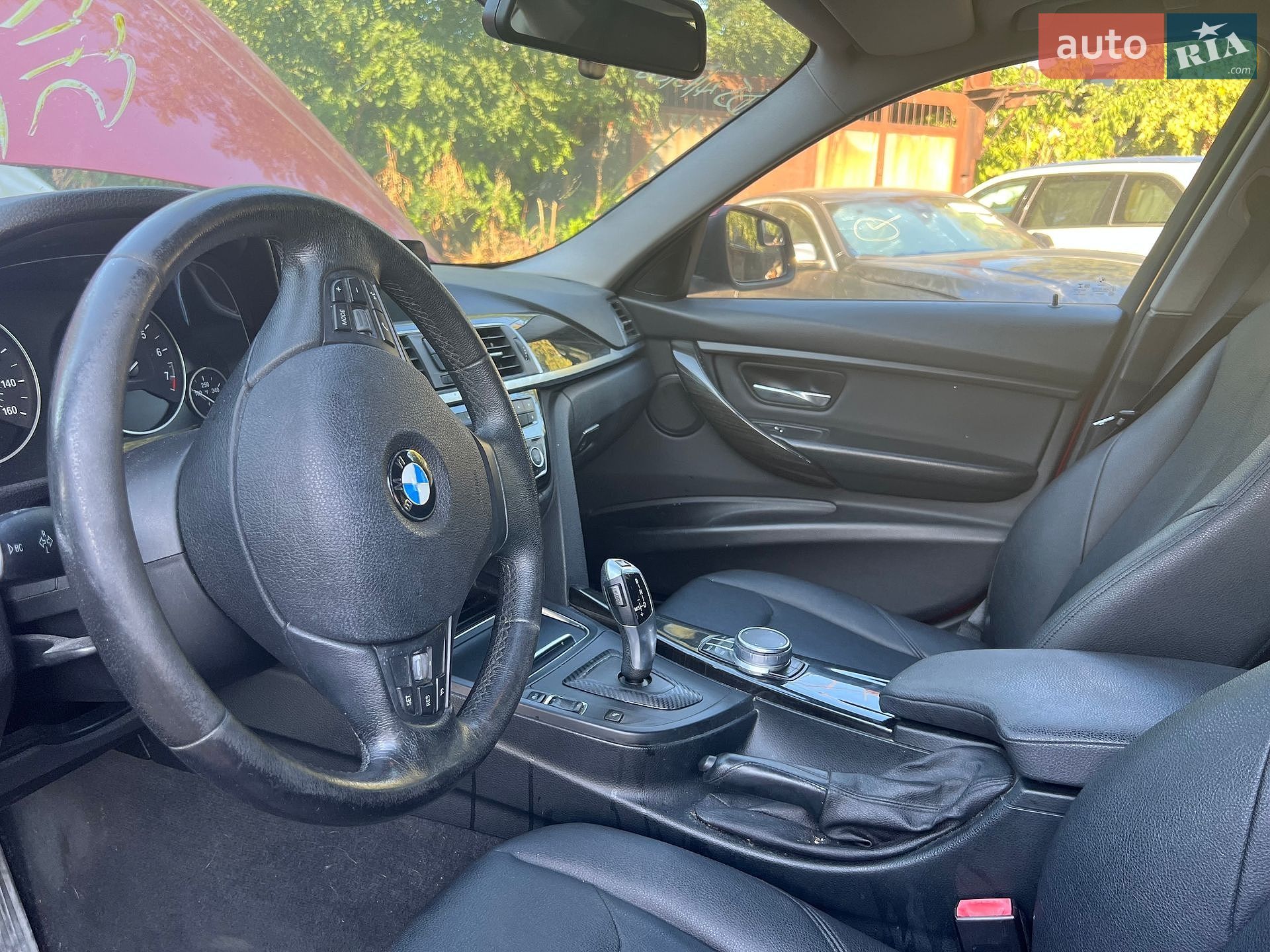 BMW 3 Series 2017 VIN WBA8A3C30HK692345 фото оголошення 24 з 46
