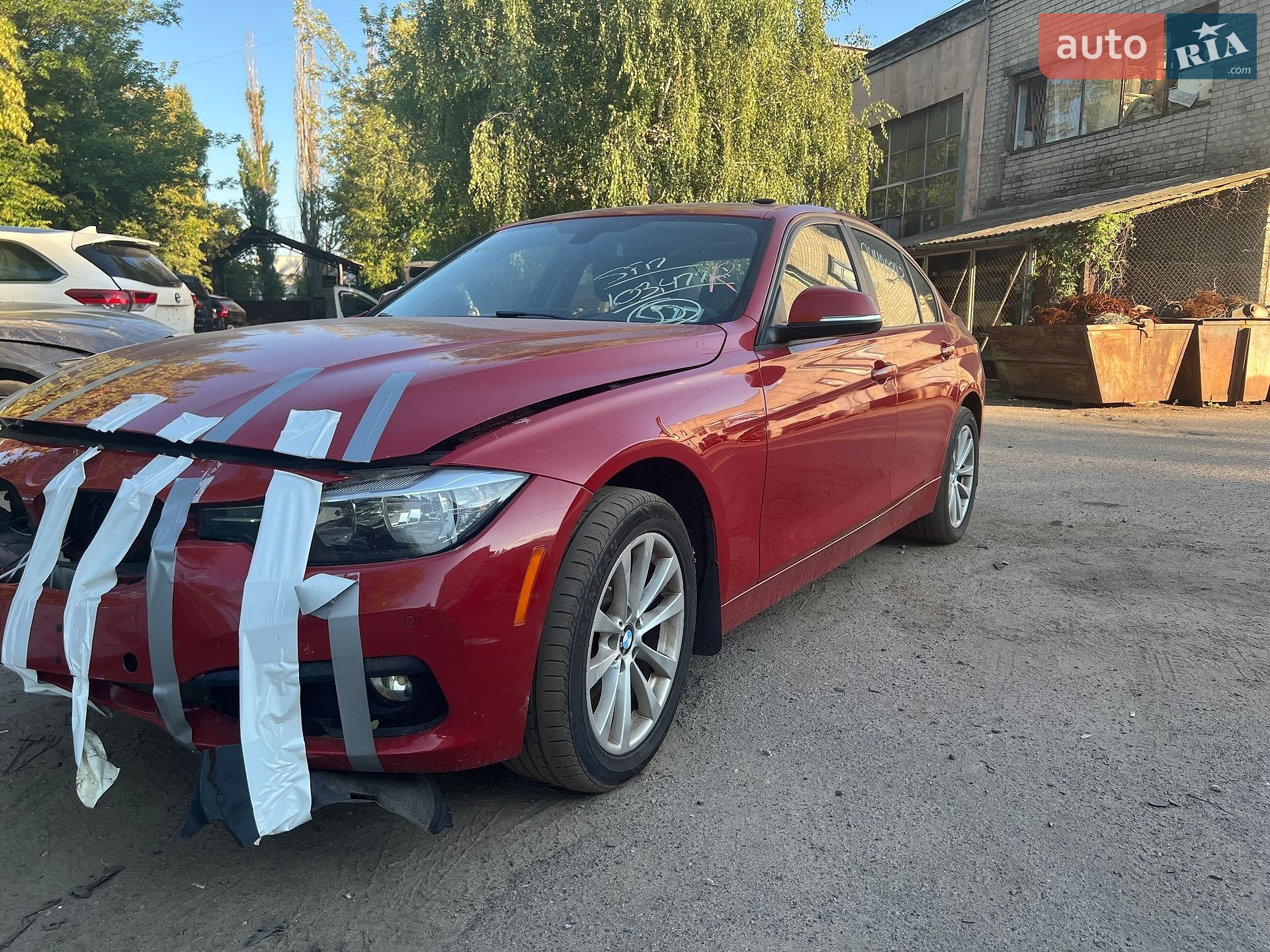 BMW 3 Series 2017 VIN WBA8A3C30HK692345 фото оголошення 2 з 46