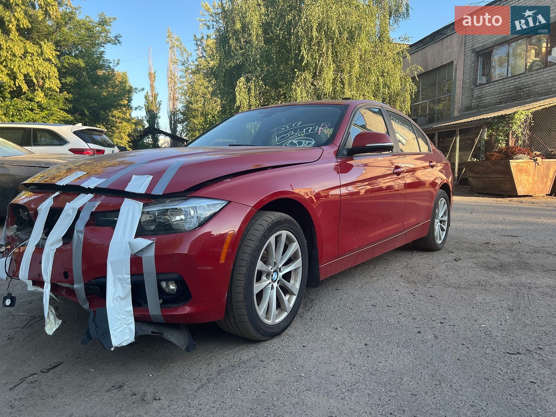 BMW 3 Series 2017 VIN WBA8A3C30HK692345 фото оголошення 10 з 46