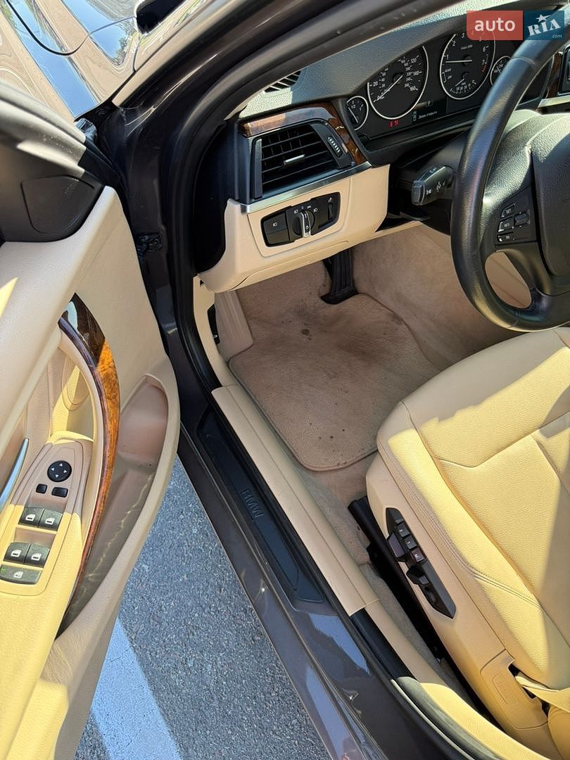 BMW 3 Series 2013 VIN WBA3B1G56ENS77113 фото оголошення 16 з 16