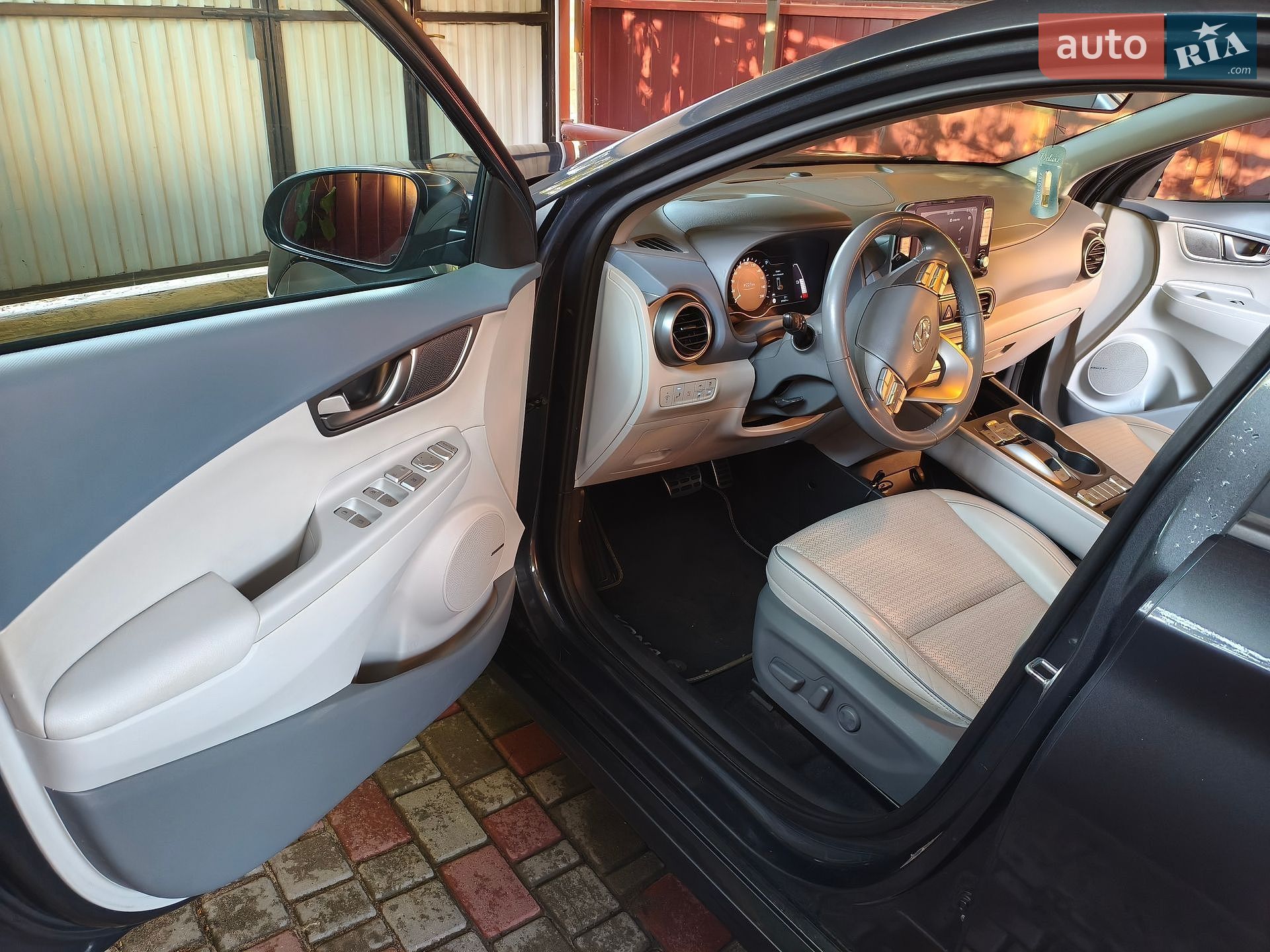Hyundai Kona 2019 VIN KMHK581GFKU044882 фото оголошення 8 з 31