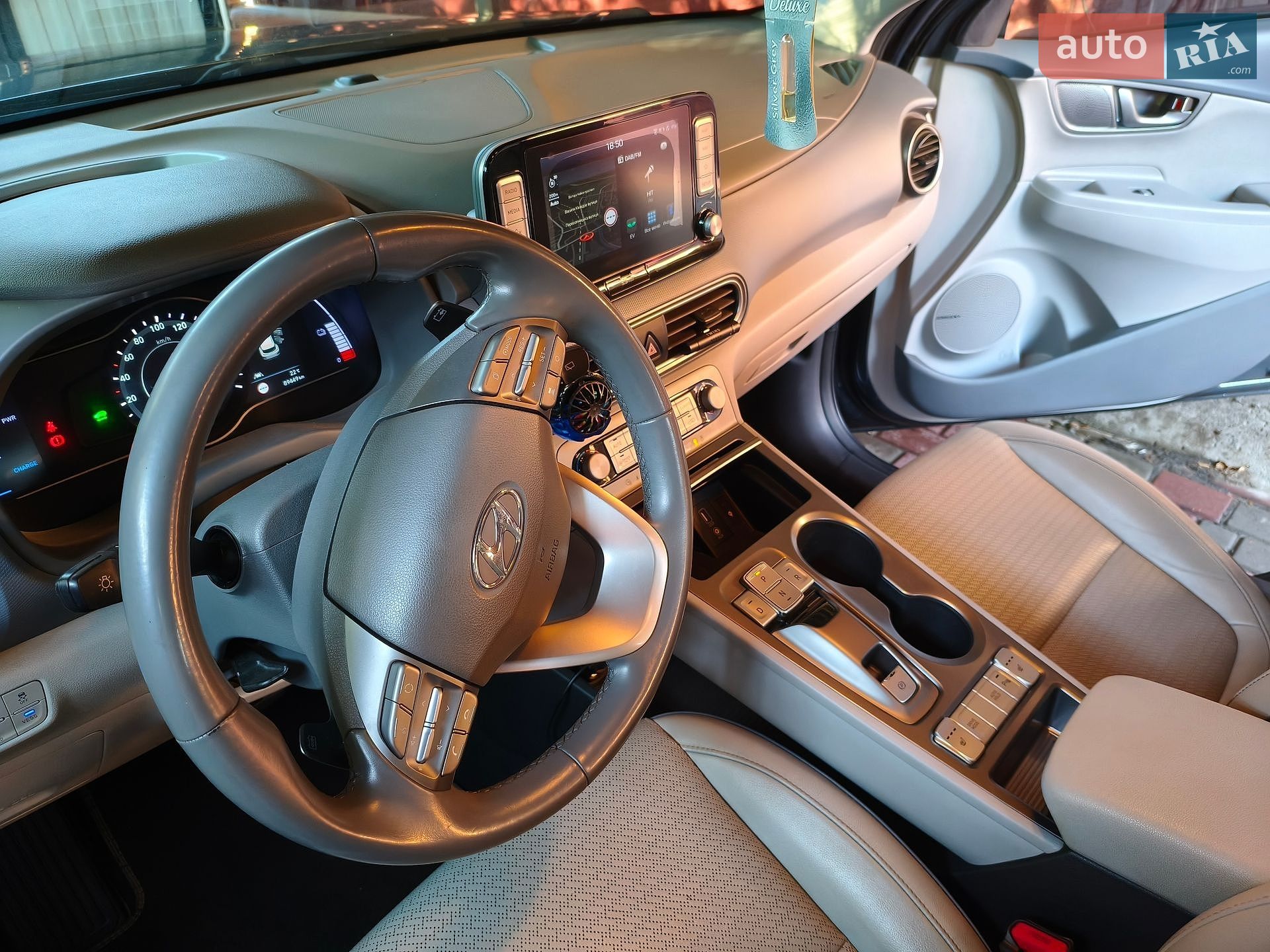Hyundai Kona 2019 VIN KMHK581GFKU044882 фото оголошення 9 з 31