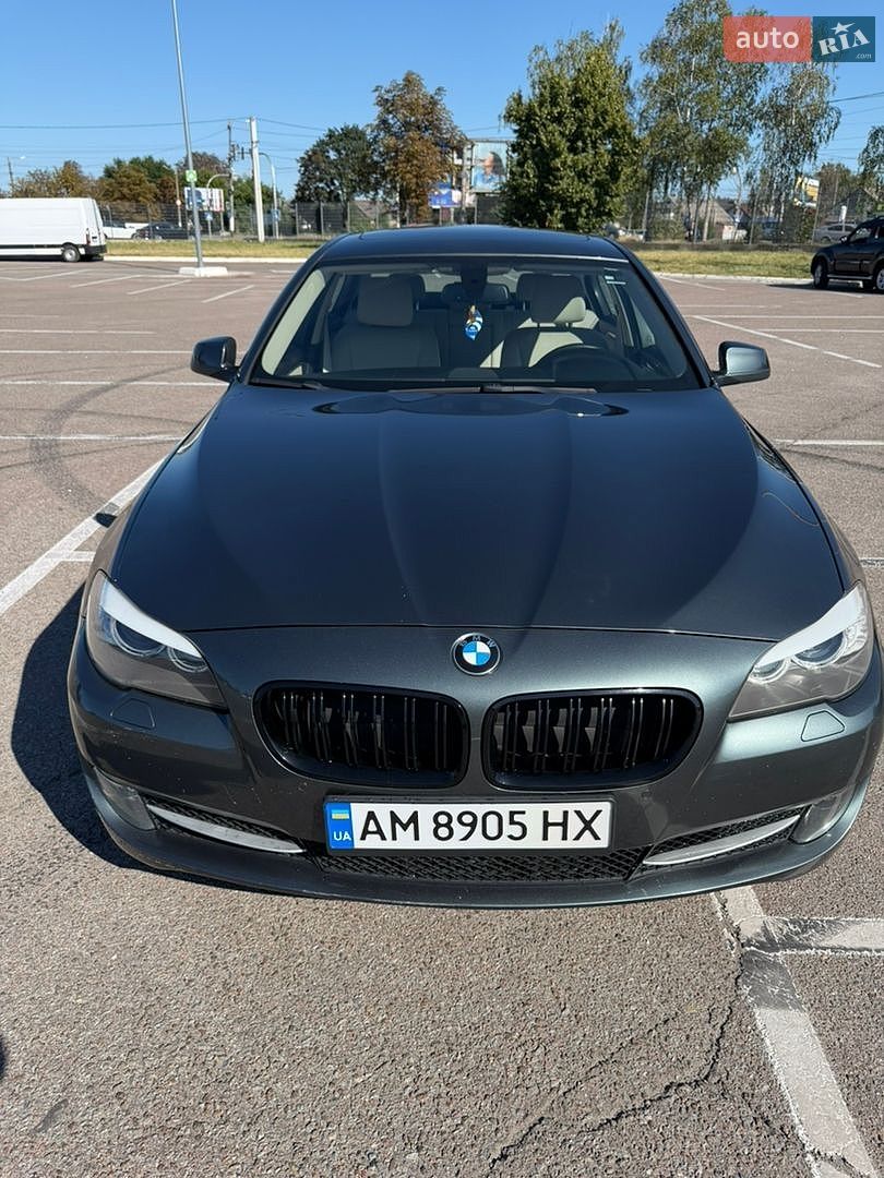 BMW 5 Series 2013 VIN WBAFU7C57DDU75820 фото оголошення 3 з 51