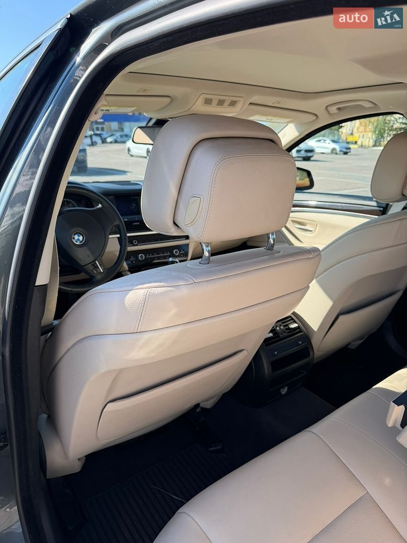 BMW 5 Series 2013 VIN WBAFU7C57DDU75820 фото оголошення 26 з 51