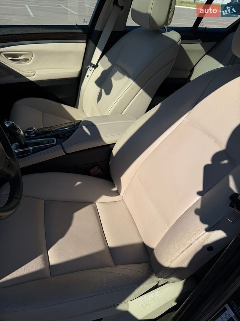 BMW 5 Series 2013 VIN WBAFU7C57DDU75820 фото оголошення 37 з 51