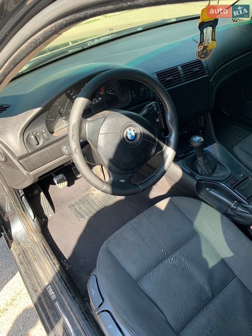 BMW 5 Series 2001 VIN WBADT31010GN75592 фото оголошення 32 з 34