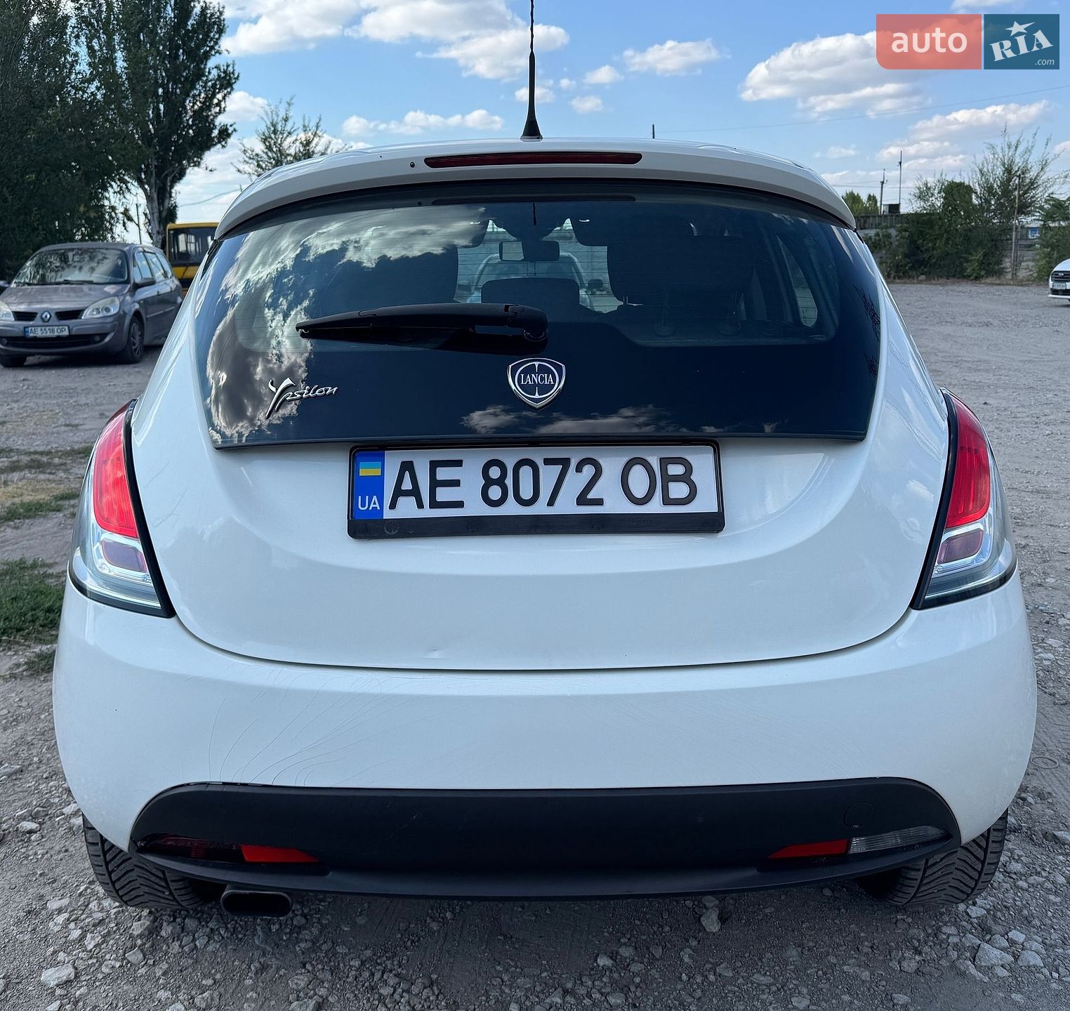 Lancia Ypsilon 2012 VIN ZLA31200005076732 фото оголошення 3 з 6