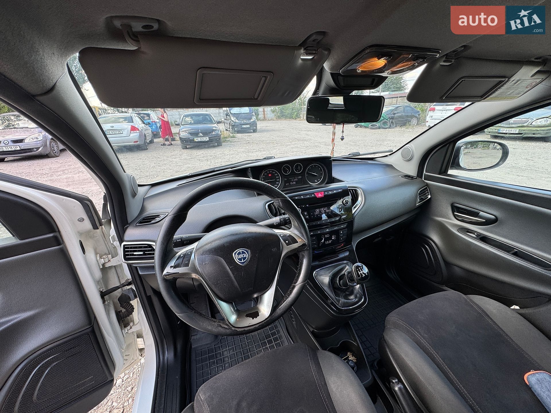 Lancia Ypsilon 2012 VIN ZLA31200005076732 фото оголошення 5 з 6