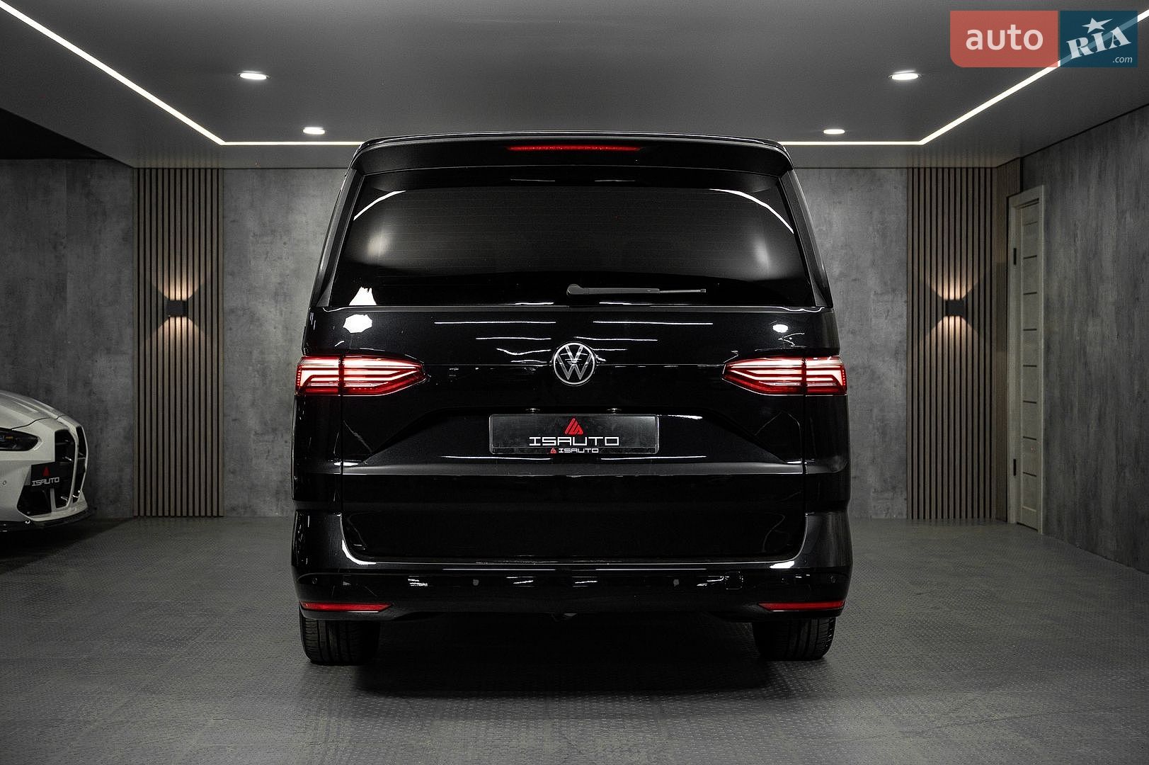 Volkswagen Multivan 2022 VIN WV2ZZZSTZNH007025 фото оголошення 8 з 34