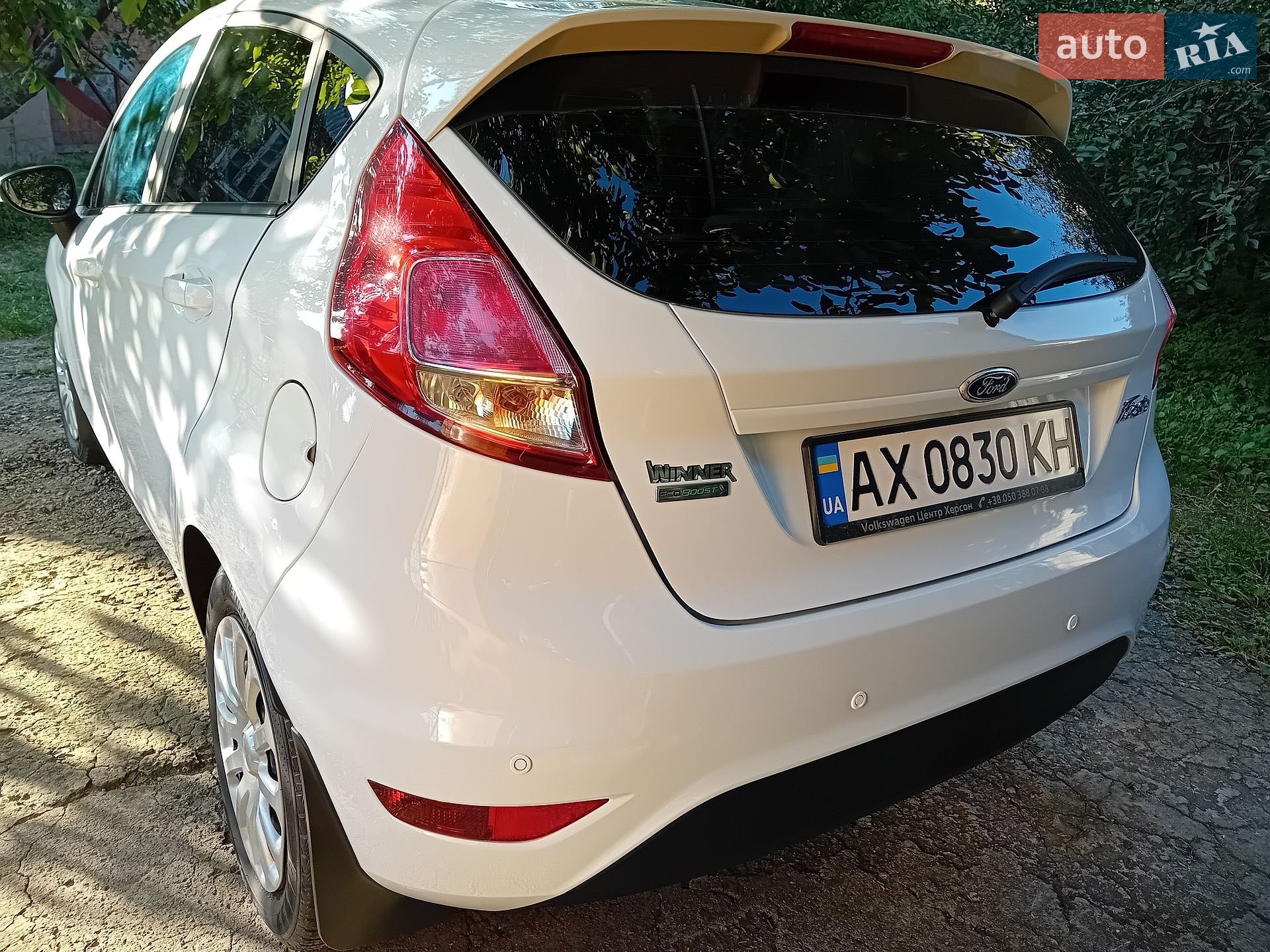 Ford Fiesta 2016 VIN WF0DXXGAKDGK80496 фото оголошення 4 з 16